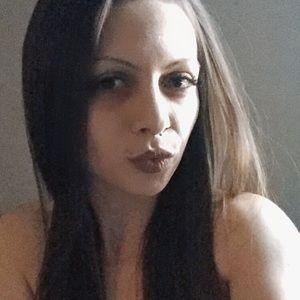 Meet your Posher, Tess